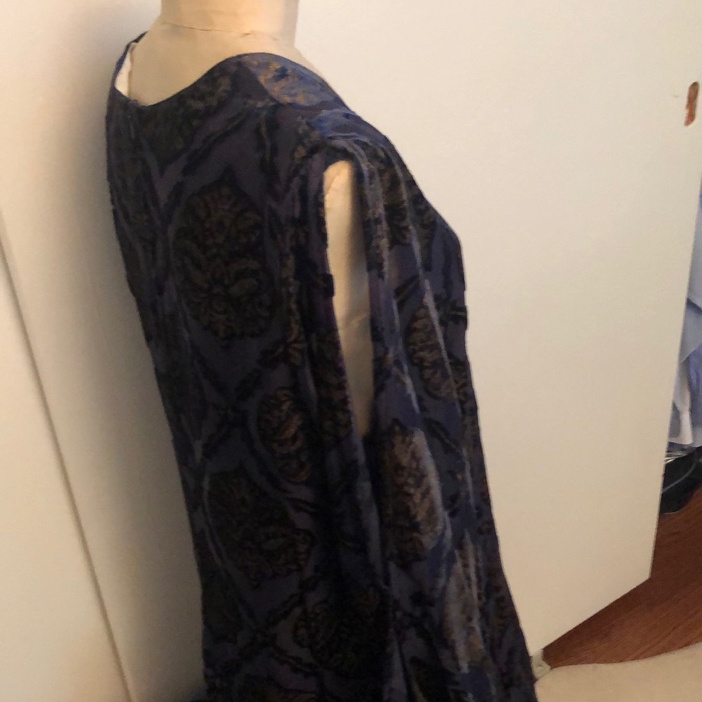 Dress - Picture 3 of 5